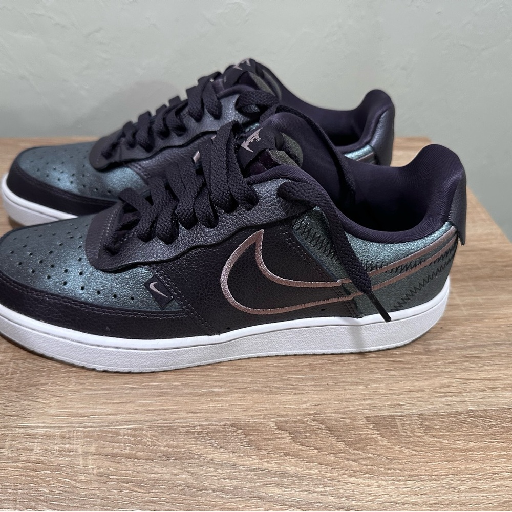 Nike Court Vision Low Premium Women's Shoes
